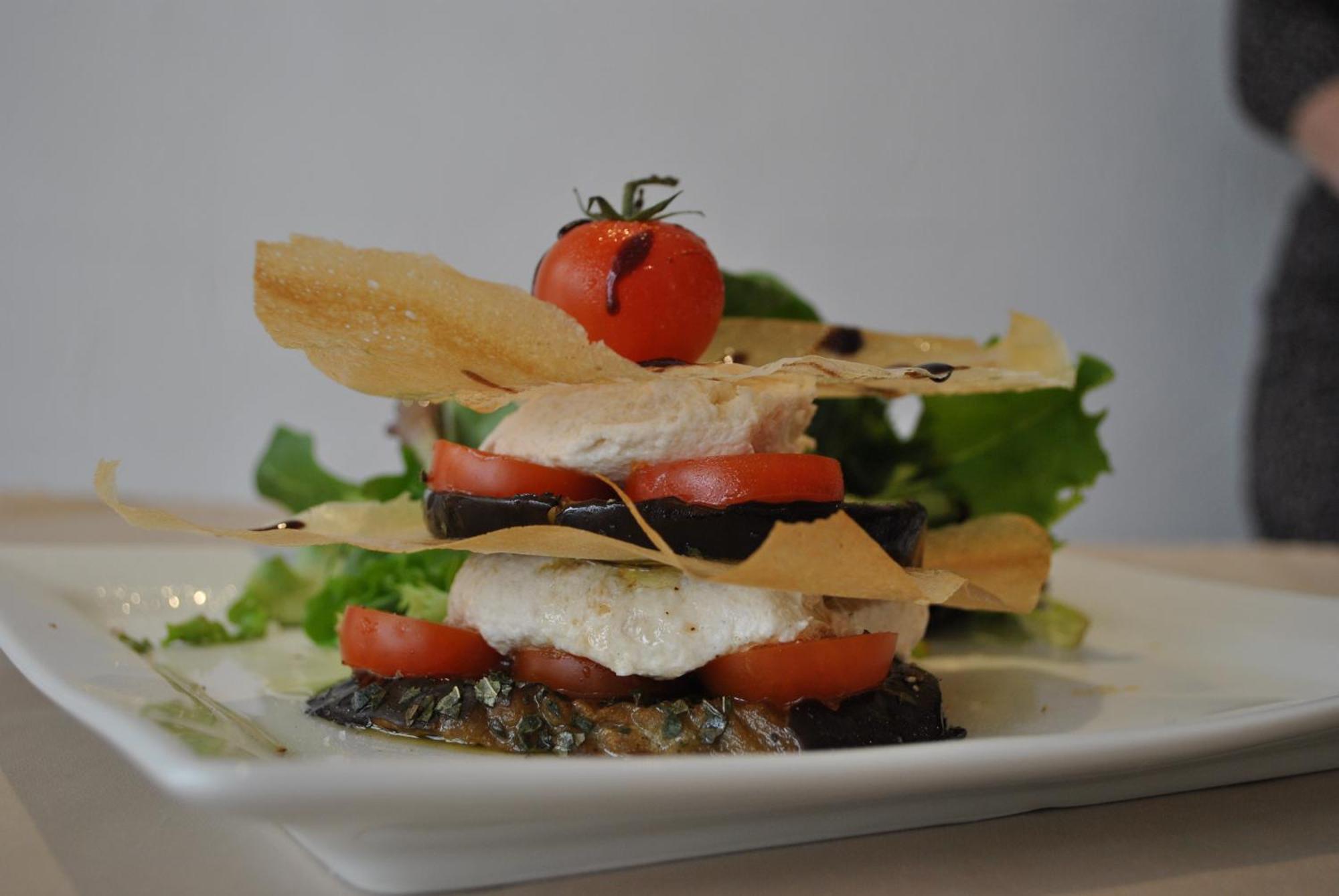 Hotel Restaurant Le Provencal لو غراو دو روا المظهر الخارجي الصورة